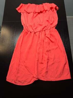 Gap Coral Strapless Ruffle Tulip Hem Dress Size S